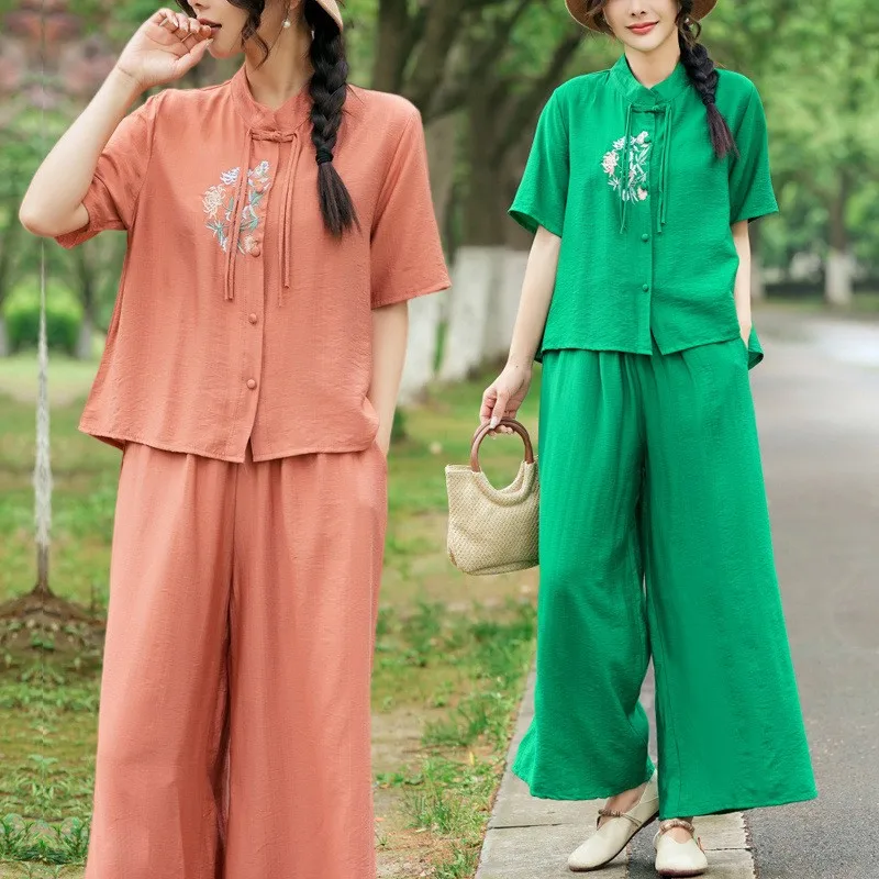 カジュアルな綿麻素材のレディースサマーファッション、ママスタイルの着痩せ効果のあるワイドレッグパンツとポロシャツのツーピースセット、エスニック風の長袖ポロシャツ