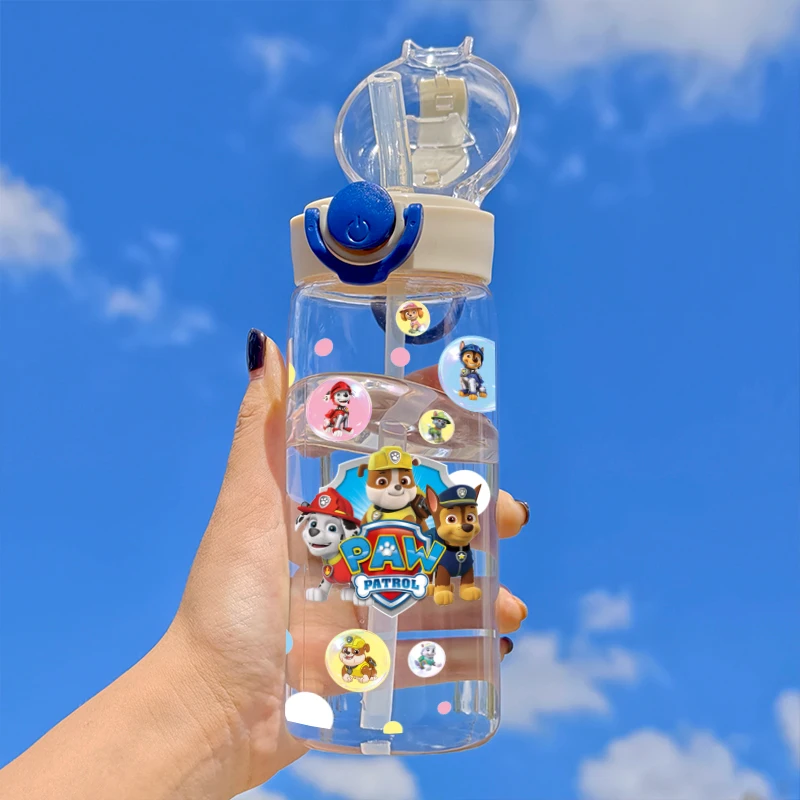 شفاطة شفافة للأطفال باو باترول ، زجاجة ماء بغطاء بوب محمول باليد ، كوب ترفيهي خارجي للكبار مضاد للسقوط والسفر