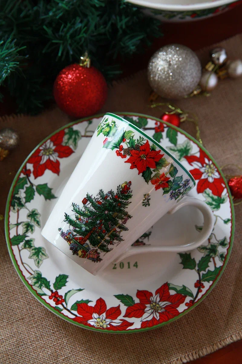 Chubby Rabbit Meijia Exported to Britain Century-Old Ceramic REDLEAF Christmas Tree Series Tray Mug