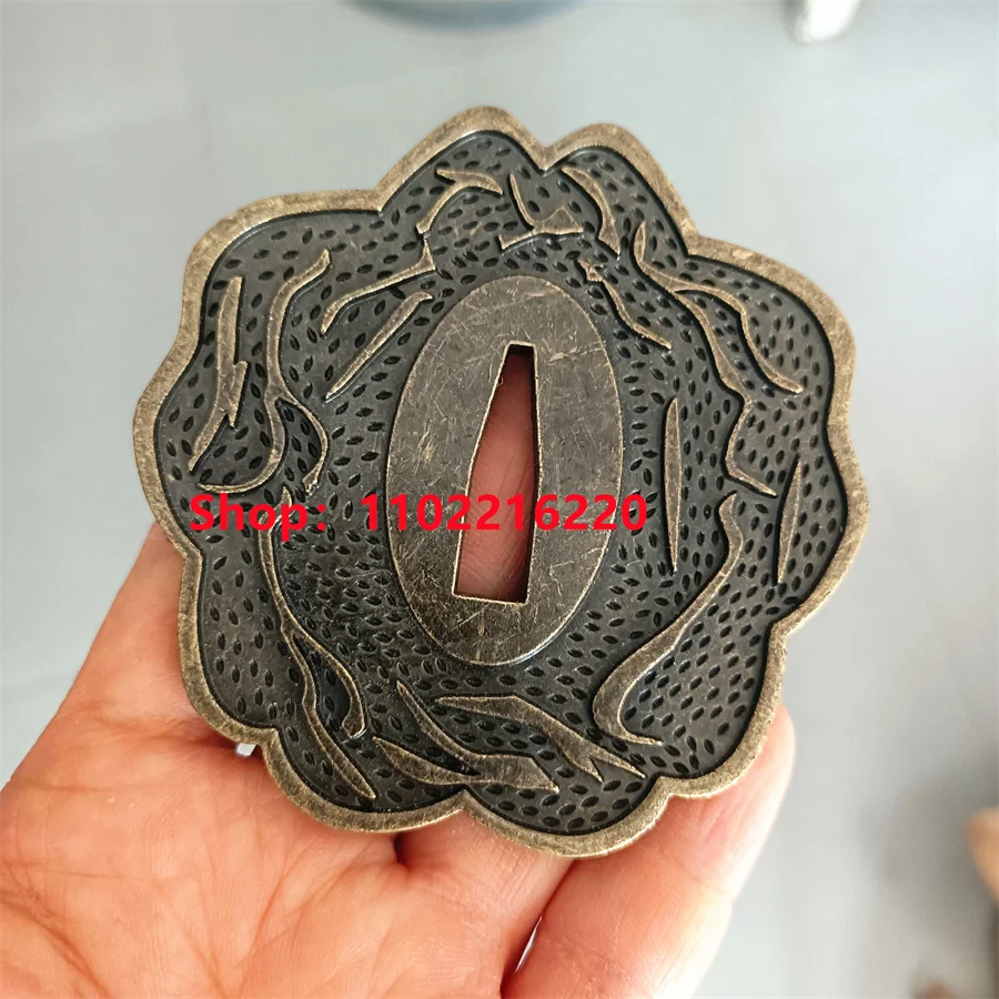 

Beautiful Alloy Guard Tsuba Handguard For Japanese Real Japan Samurai Katana Sword Fittings POarts New Very Exquisite