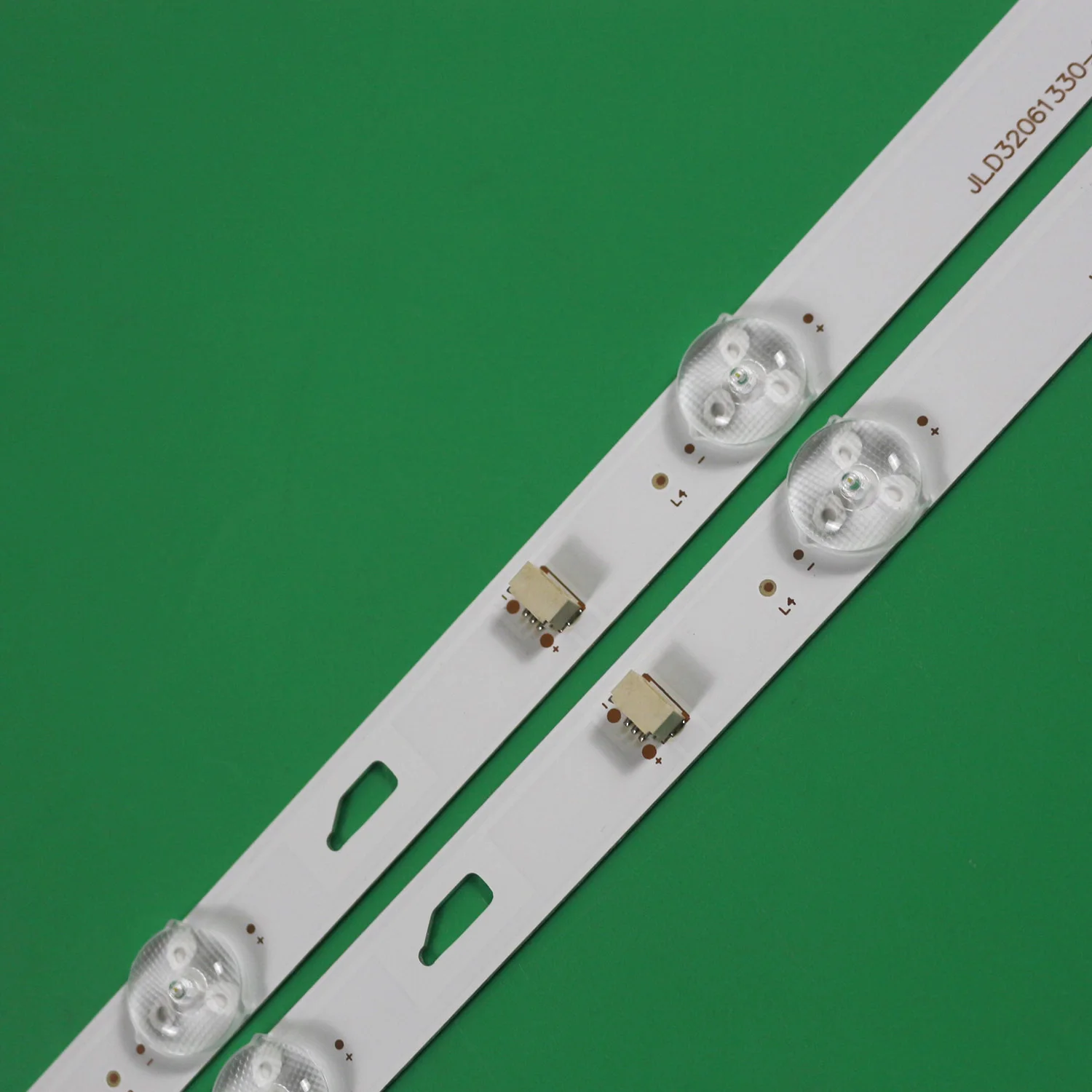 Led Strip Voor Erisson 32les16 32les77t2 32let41t2 L32s645vte 4c-Lb 320T-Msa LE8RD2R0-C-K Lvw320csdx E19 V29 Lvw320csdx E13 V57