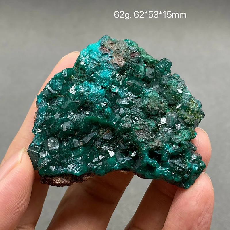 100% Natural Congo green Dioptase Mineral specimen stones and crystals quartz collectibles