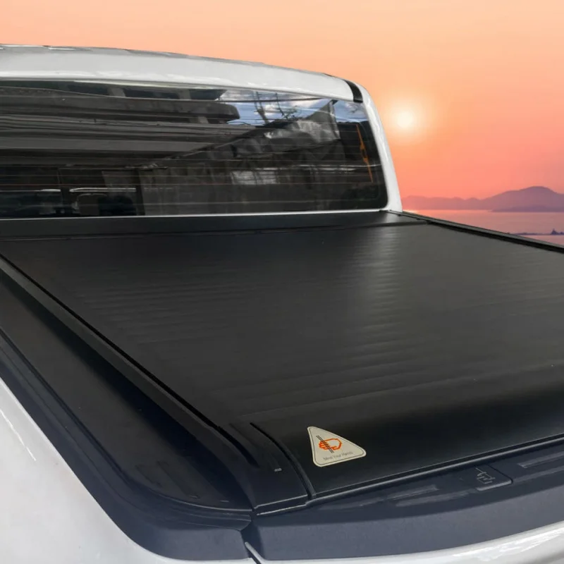 High Quality Waterproof Aluminum Alloy Retractable Roller Shutter Tonneau Cover Pickup Truck Bed Parts