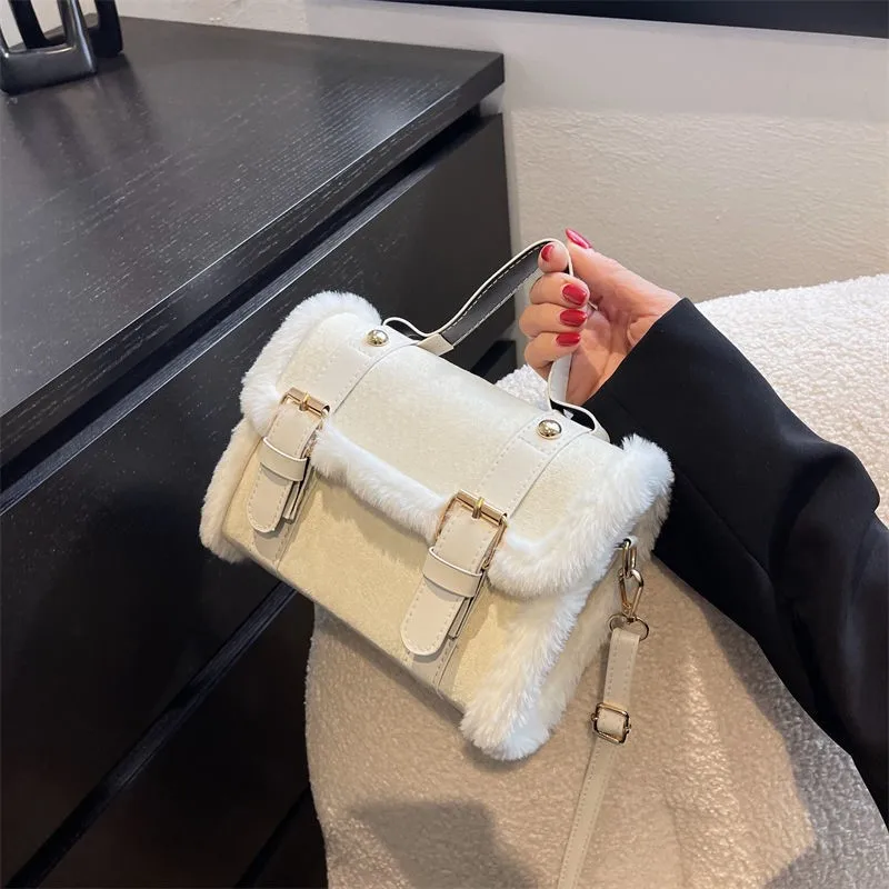 Winter Women Crossbody/shoulder Bag Classic New Lamb Plush Bag Lady Small Square Girls Student Handbag French Korea Style