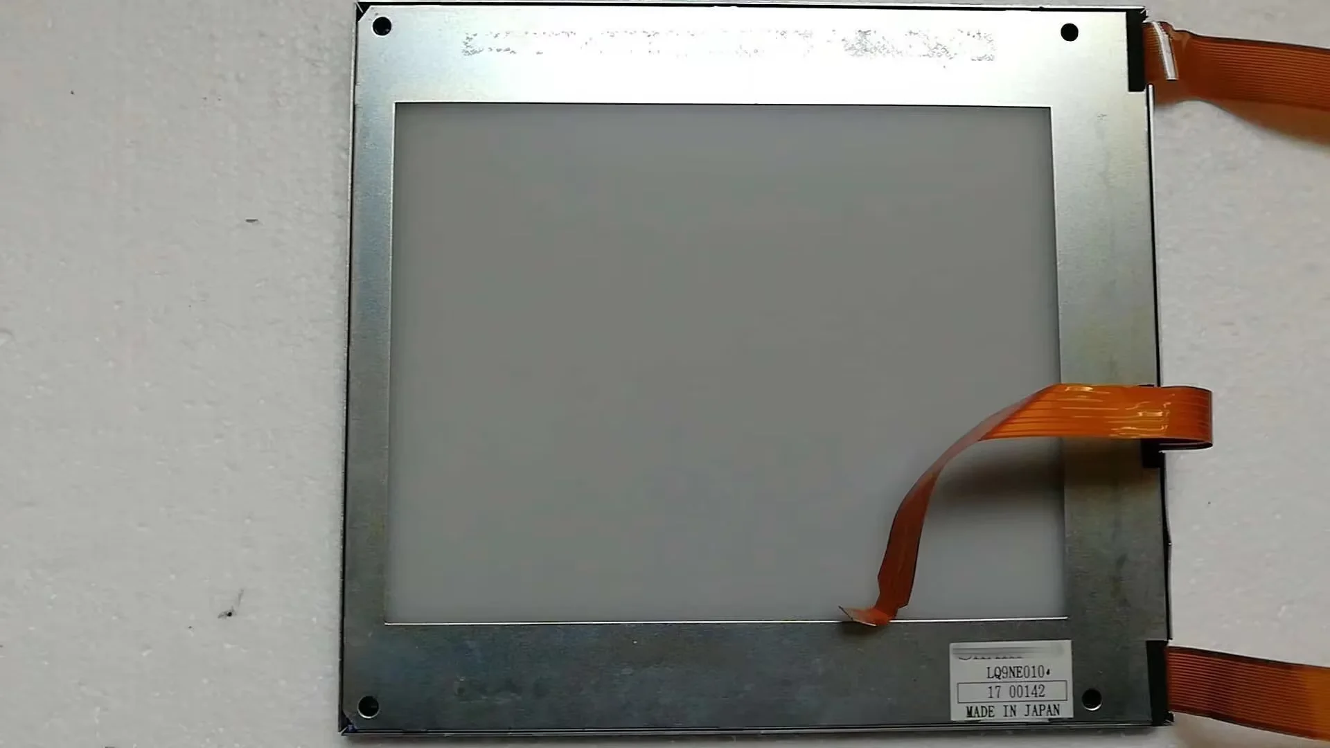 

LQ9NE010 LCD display screen