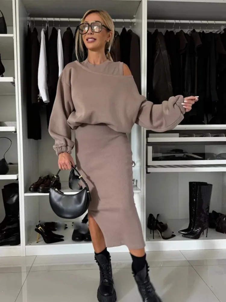 Fashion Casual Solid Two Piece Outfits Woman Autumn Loose One-line Collar Bat-sleeve Short Sweatshirt Vest Dress Suit For Women