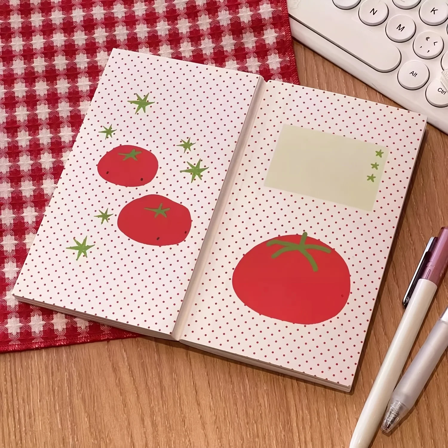 

Винтажный блокнот Tomato с красным узором в горошек, твердая обложка, толстые страницы, портативный ежедневник формата А5 для студентов, канцелярские принадлежности