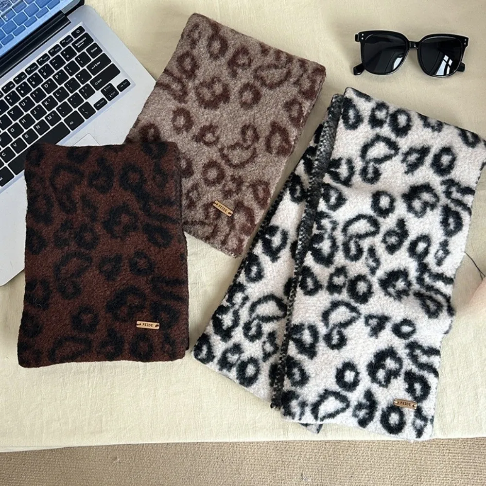 

Trendy Lightweight Leopard Print Scarf Cashmere Blend Windproof Imitation Wool Scarf Warm Korean Style Winter Shawl Unisex