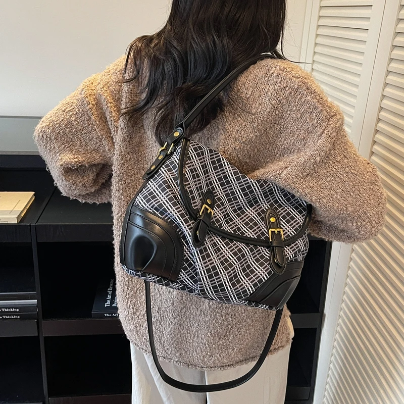 

Женские перепечатные девчачьи кросбоди премиум-класса с вышитыми цветами, пляжные поездки, сладкие полированные молодежные повседневные переноски