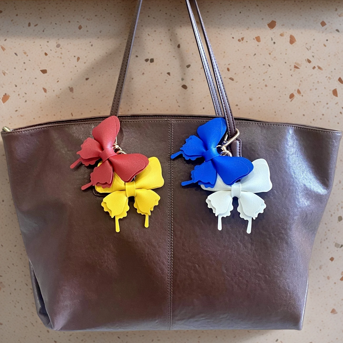 Elegant Double-Layer PU Leather Butterfly Bag Charm Keychain-Stylish Bohemian Pendant for Women's Tote, Shoulder Bag & Backpack - view 6