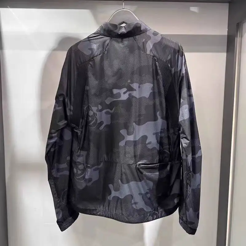 

Мужская куртка-поло с длинным рукавом и воротником-стойкой, модная универсальная, с камуфляжным принтом черепов, 2026, Корея