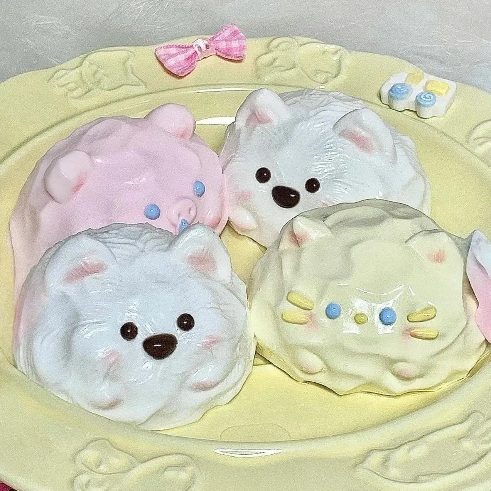 Lindo gato perro juguete blando alivio del estrés muñeca antiestrés dibujos animados muñeca para apretar blanco amarillo rebote lento pellizco juguete de descompresión