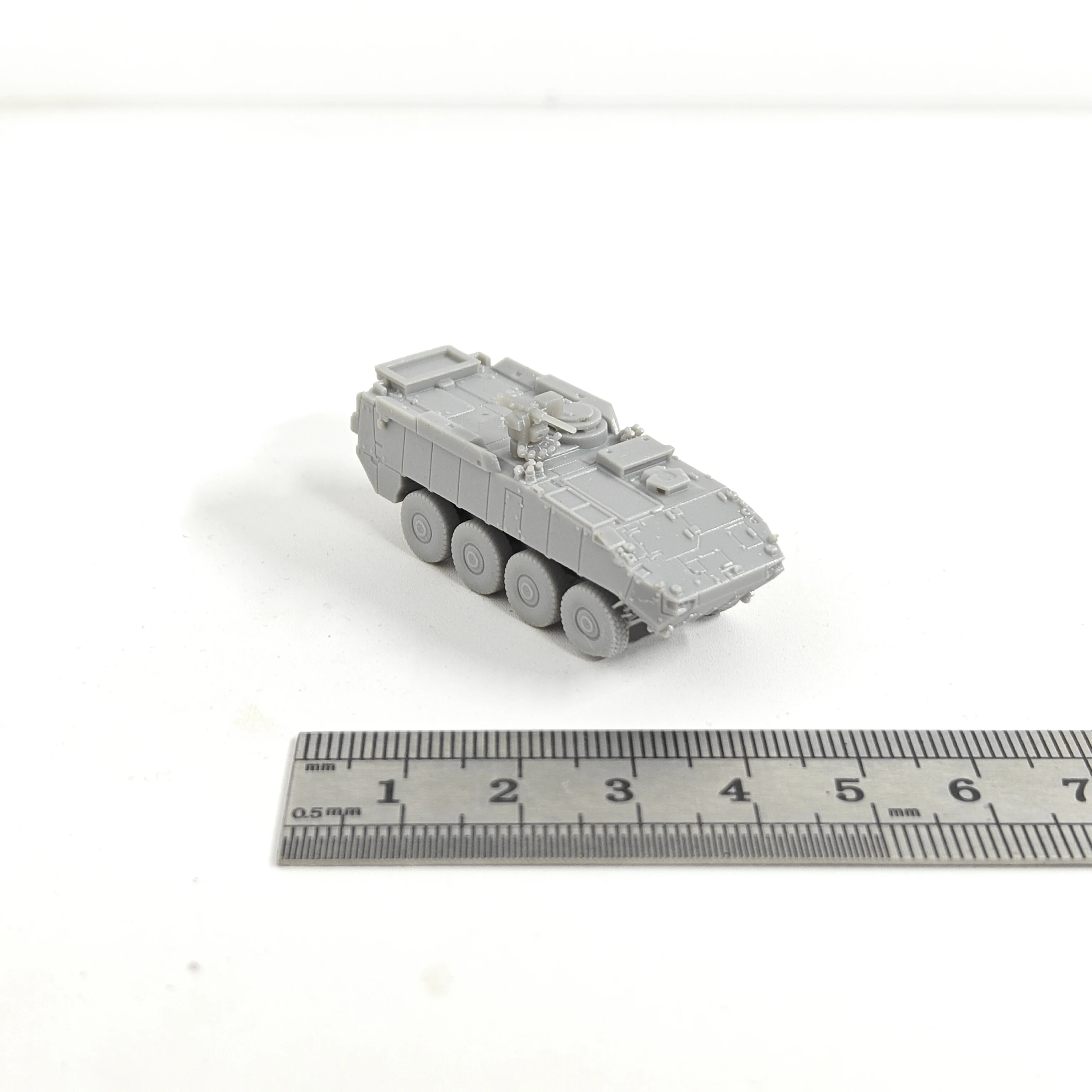 

КОМПЛЕКТ МОДЕЛИ Колесного бронированного автомобиля PIRANHA в масштабе 1/144