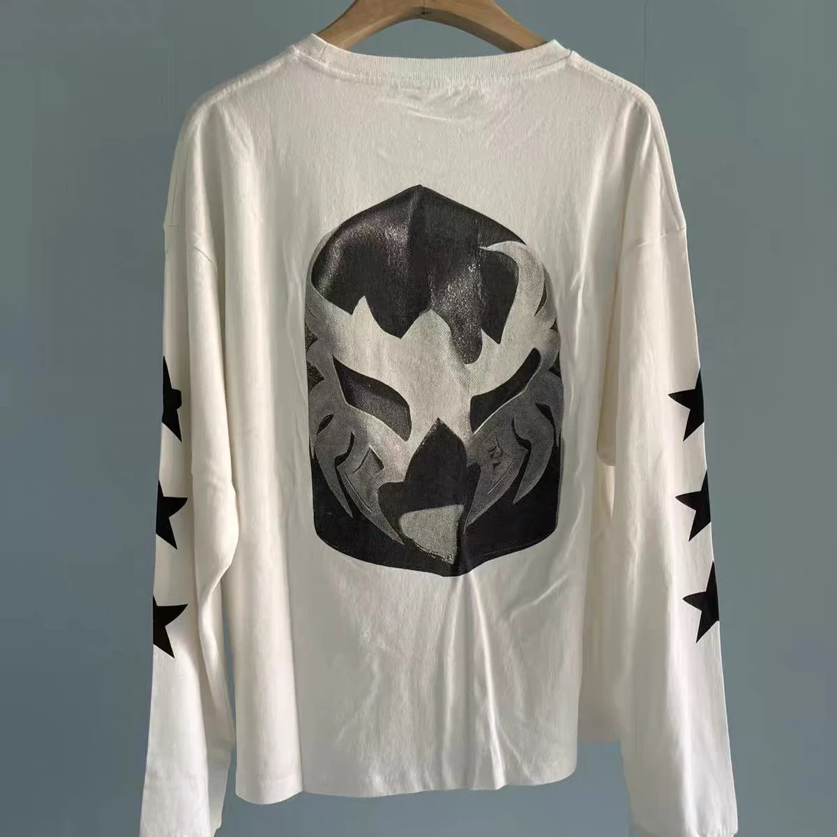 2026 Loose Fashion Long Sleeve T-shirt Men Woman KANYE WEST Style Streetwear Face Mask with Pentagram Print Tee Shirts