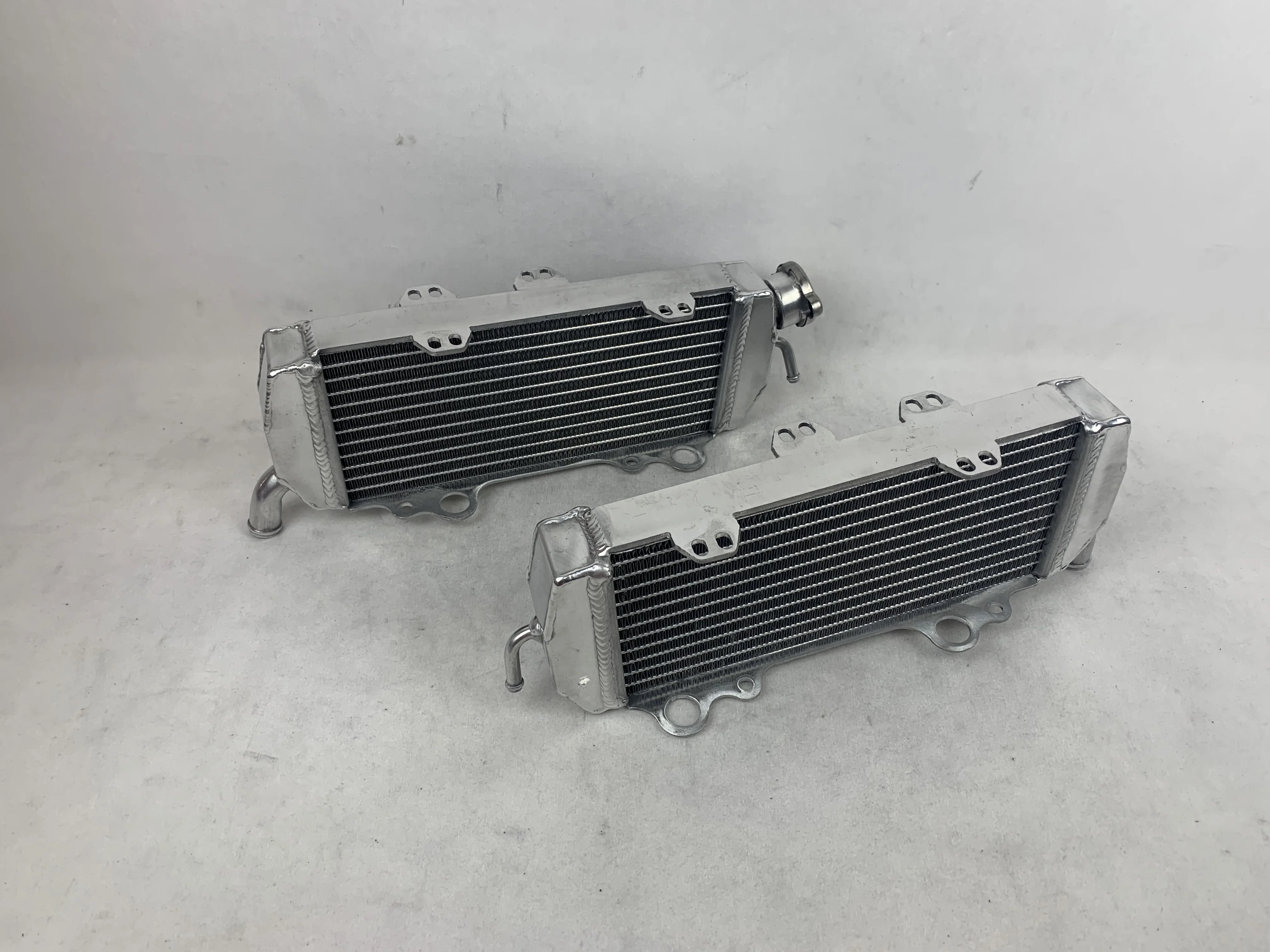 For 1994-2007 KTM 400/620/625/640/660 Adventure/Duke II/SC/Supermoto/Enduro/SMC/SXC/LC4-E Aluminum Radiator Cooler Cooling