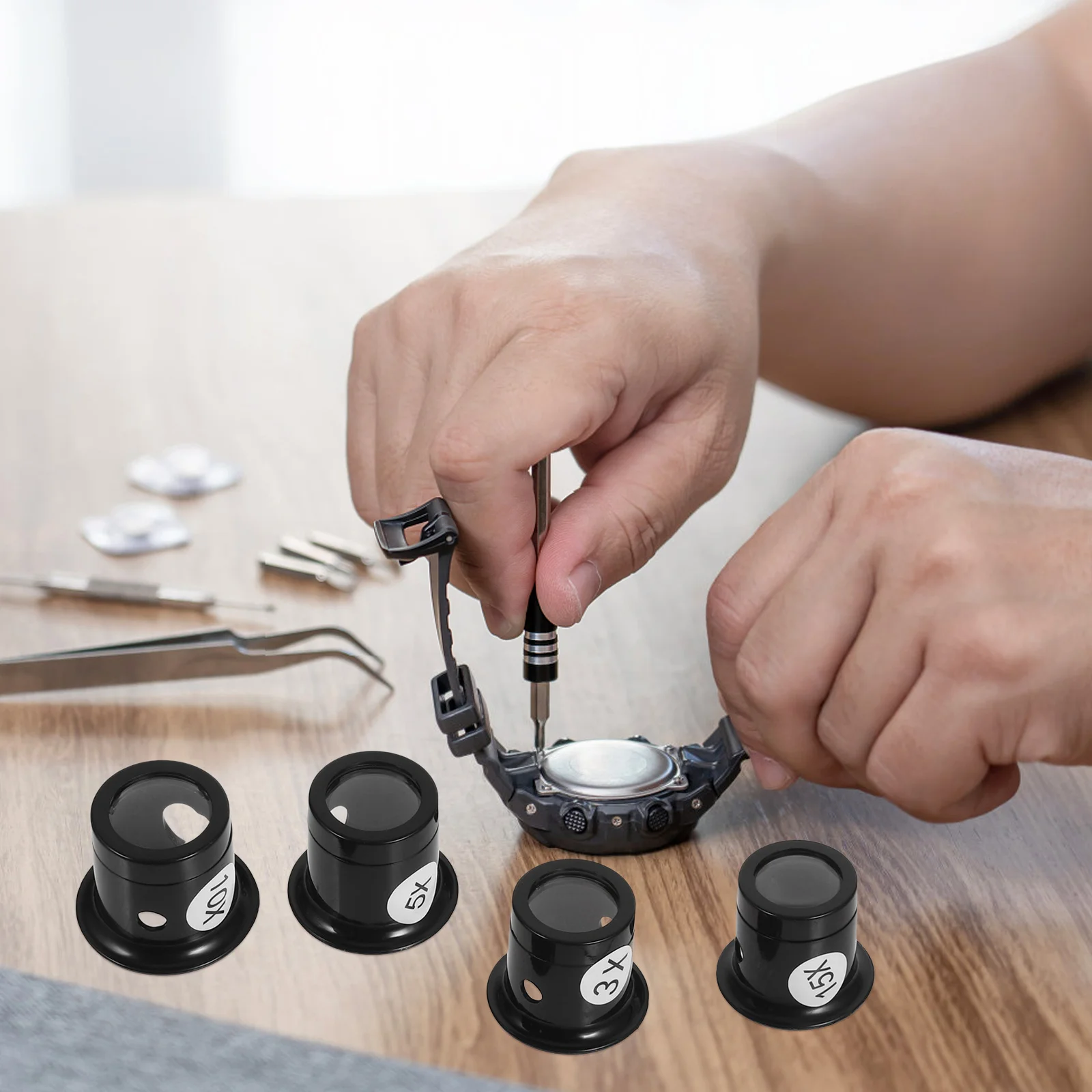 

1Set Eye Mount Magnifying Glass Hands Free Loupe for Watchmaker Tools with Steel Wire Strap for Circuit Board and Stamp