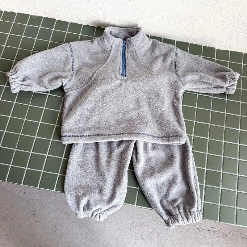 Children's fleece set with both boys and girls sports, autumn and winter 2026 new baby hoodie and pants two-piece set 2