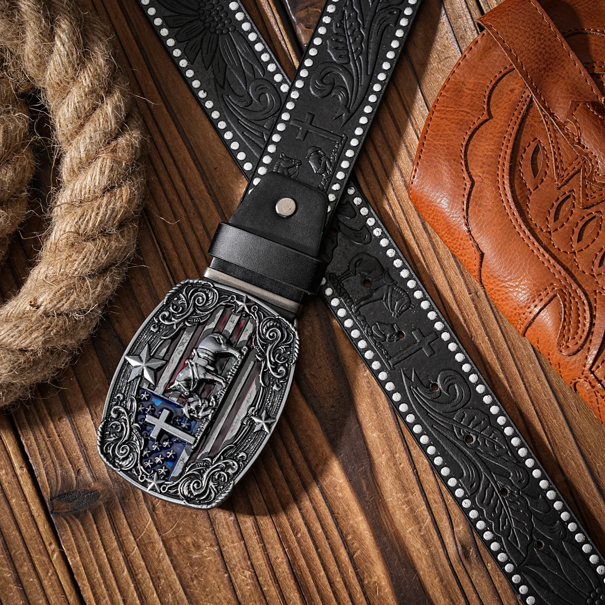 Ein Gürtel im Western-Stil aus PU-Material für Damen und Herren, ein lässiger, retro und klassischer personalisierter Gürtel. – Detail 7