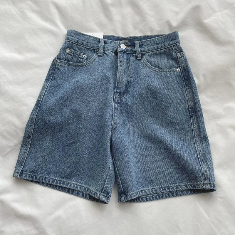 

Women's Vintage High Waist Loose Straight Wide Leg Denim Shorts Casual Mid Length Five-Pocket Jeans Shorts New Arrival