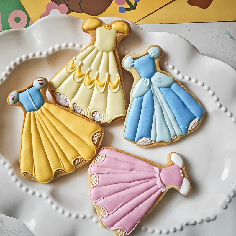 Imagem -02 - Cartoon Princess Dress Cookie Cutter e Fondant Embosser Baby Shower Girl Birthday Cake Decorating Kids Gift Biscuit Embossing