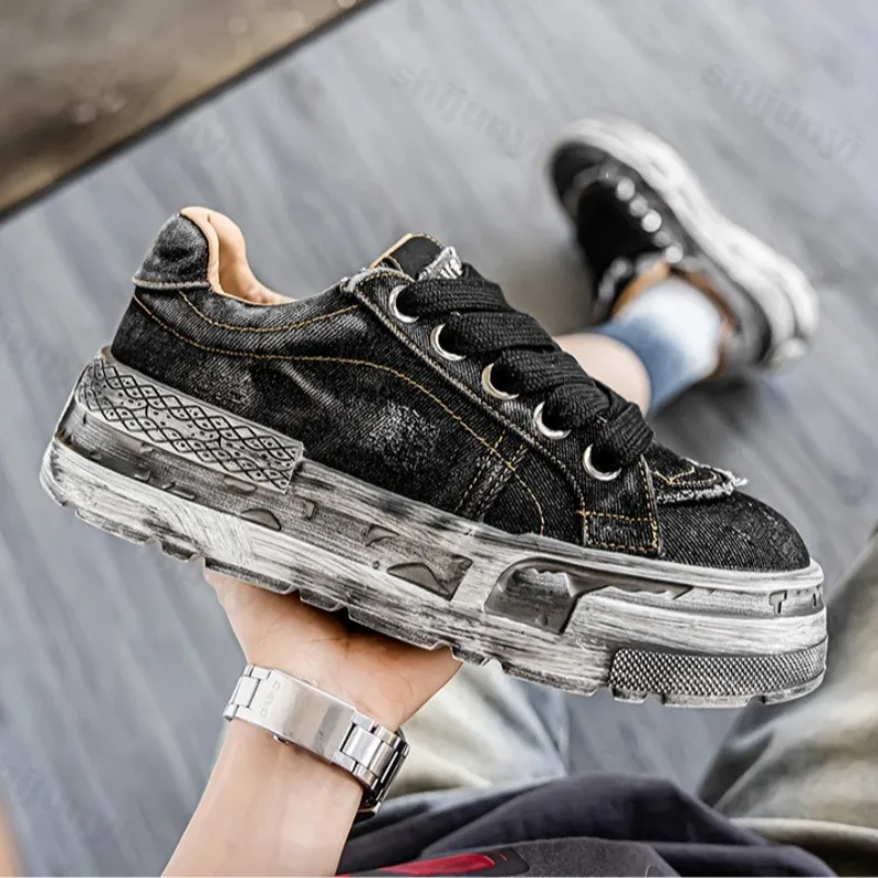 الرجال 2025 جديد الصيف خمر حذاء مسطح غير رسمي تنوعا موضة الاتجاه الأحذية المتخصصة تصميم سميكة سوليد الدنيم أحذية رياضية مكتنزة #5