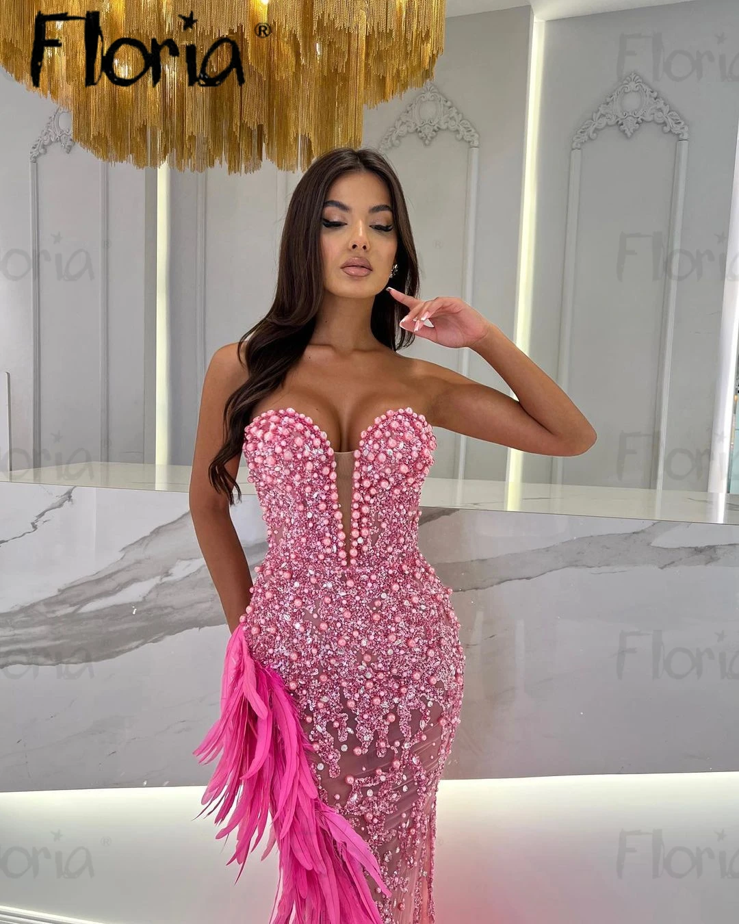 Women Hot Pink Side Feather Party Dress with Beads Pearls Dubai 2023 Custom Made Luxury Wedding Evening Night Gowns Formal