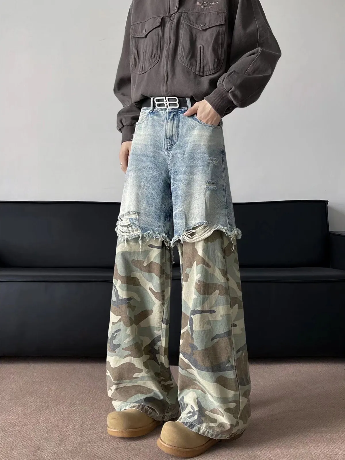 

Модные джинсы с рваными элементами и камуфляжным принтом, весенние, в американском стиле, ретро, свободного кроя, мужские, имитация двухслойности, джинсовые брюки.