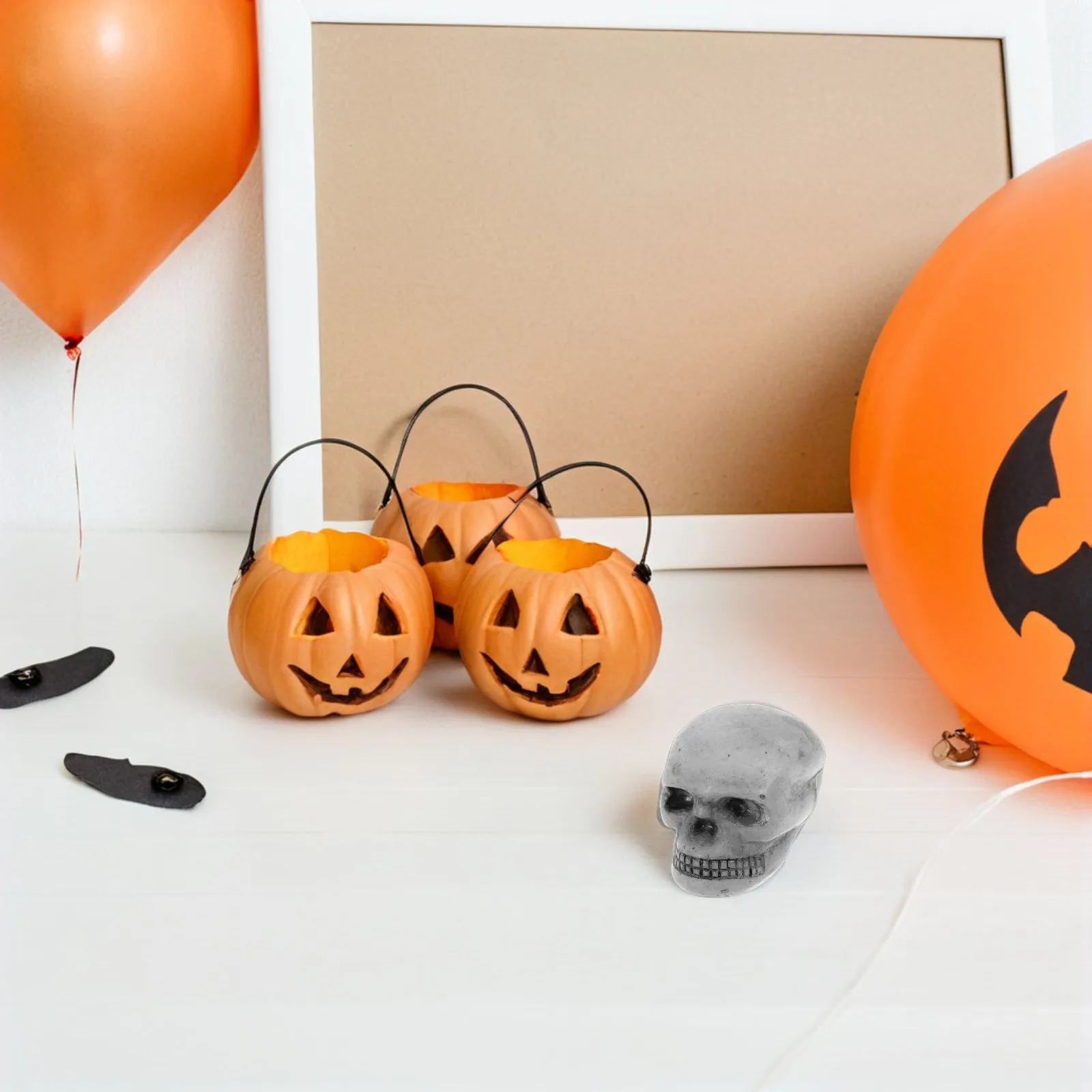10Pcs Resin Skull Head Decoration Mini Skull Statue Halloween Gothic Ornament Dollhouse Bar Home Table Festive Mini Prop