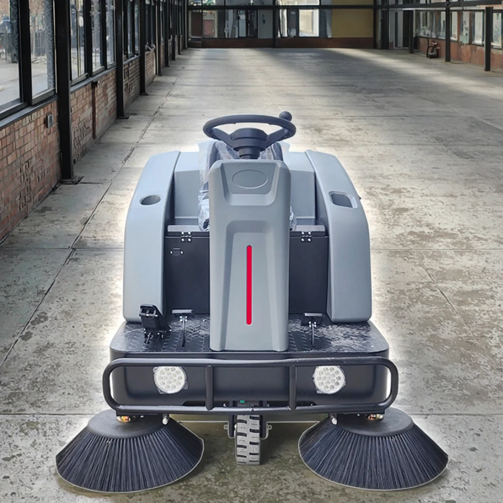 1350mm Sweeping Width Road Cleaning Machine Sweeper Ride On Sweeper