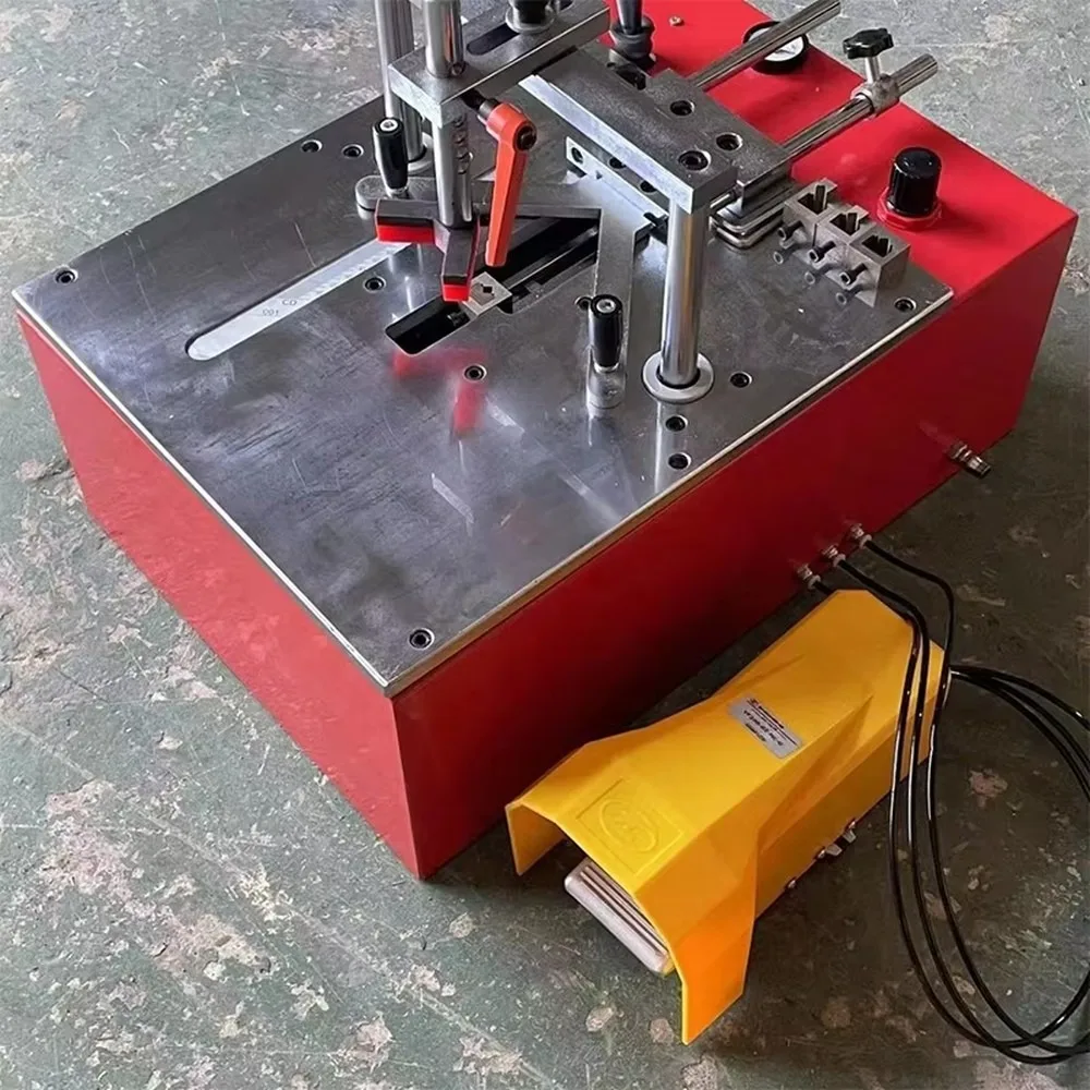 Desktop Pneumatic V-Nail Underpinner Easy Moving Wood Plastic Frame Jointing Machine for Picture Framing