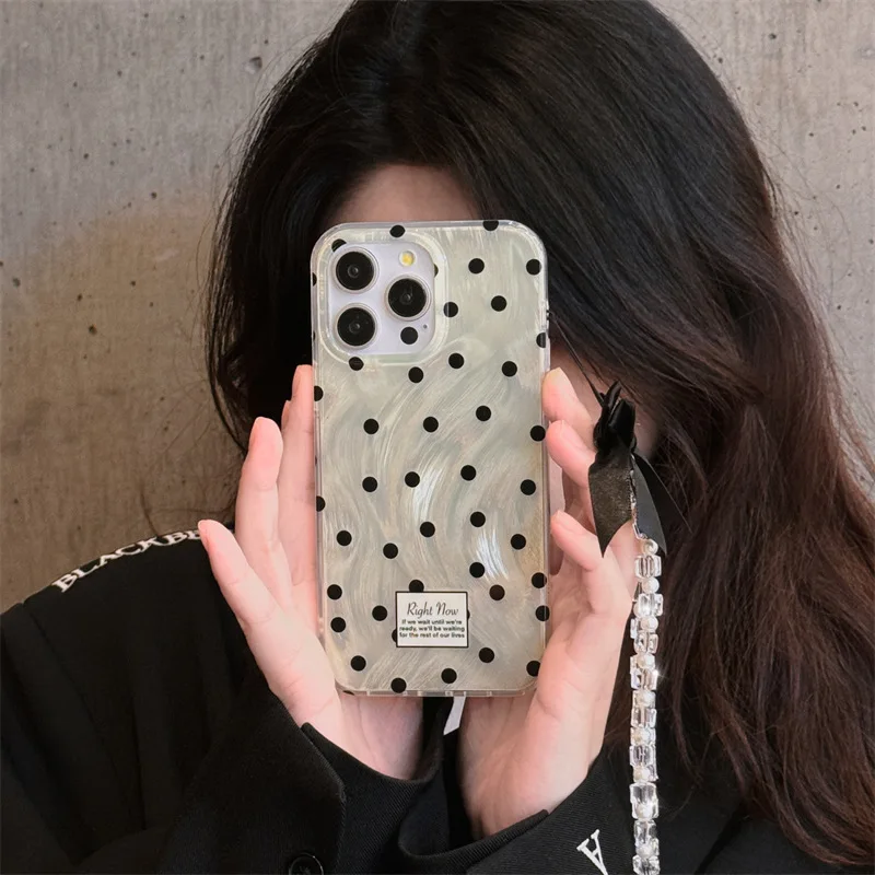 Hyundai Sweet Cool Style Polka Dot Phone Case for iPhone 15 Pro Max 14 Pro 13 12 11 with Crystal Hand Chain Protective Case