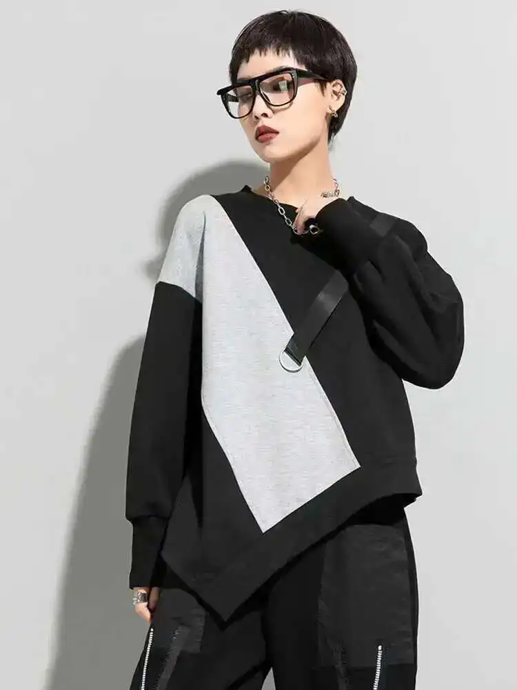 

Women Gray Asymmetric Color-block Big Size Casual T-shirt New Round Neck Long Sleeve Fashion Spring Autumn