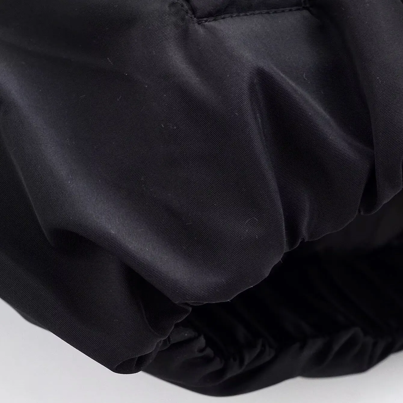 Luźny płaszcz damski z futrzanym kołnierzem, uniwersalna odzież wierzchnia, włókno poliestrowe, długi rękaw, zamek błyskawiczny, zimowy.