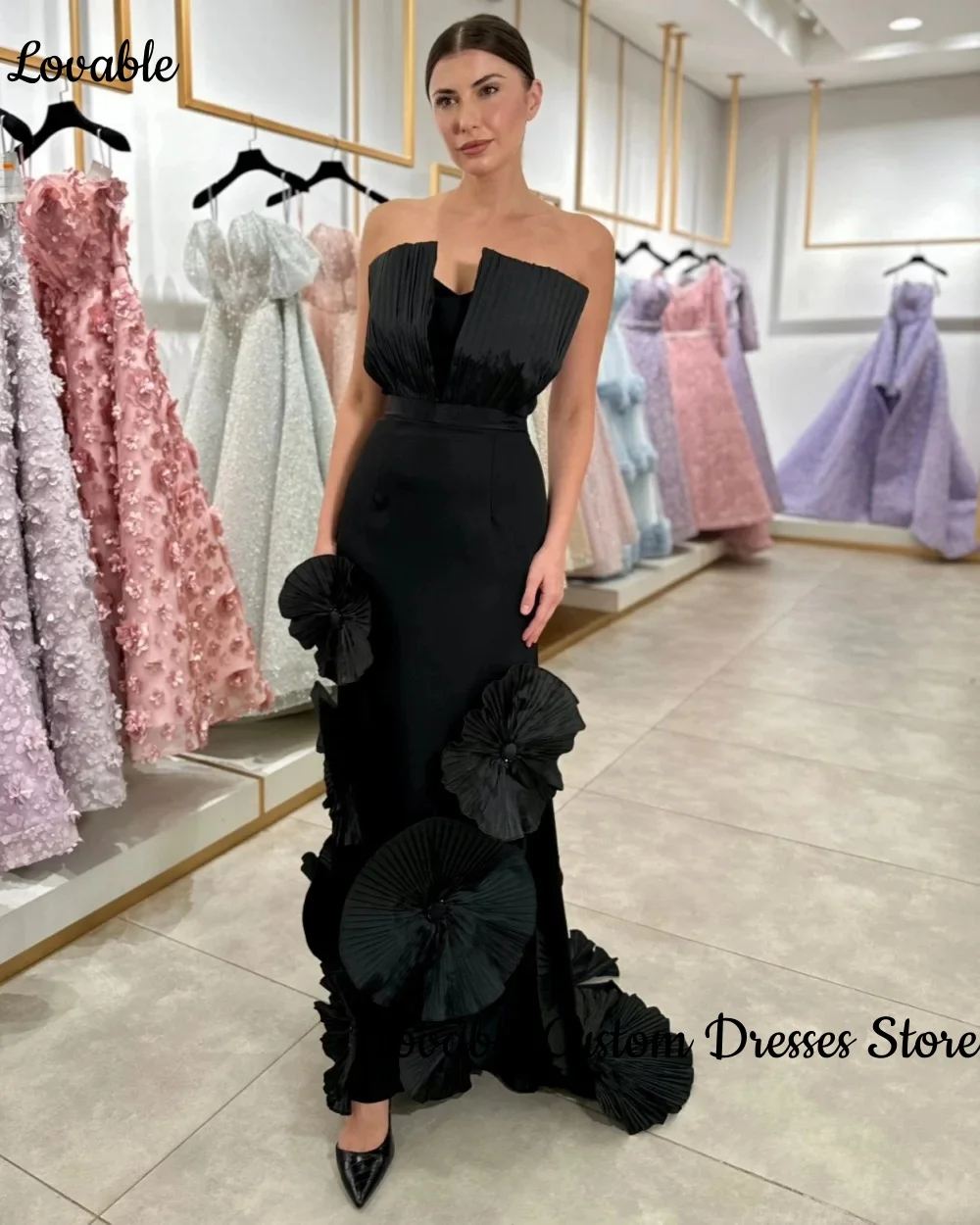 Customized Prom Dresses Black Strapless Column Floor Length Evening Dress Sleeveless Hand-Made Flowers Formal Occasion Dresses