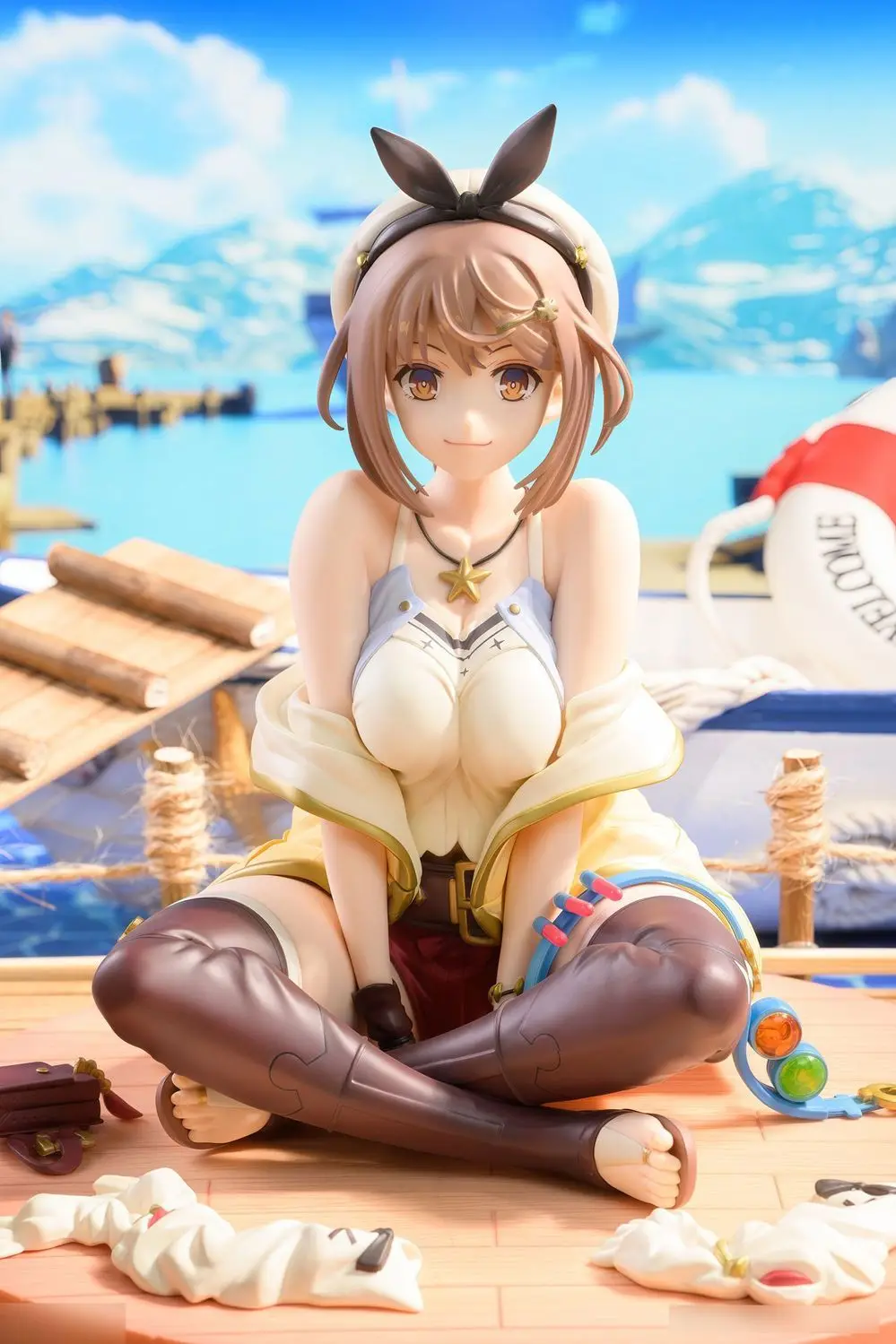 Taller de alquimia de Laisha, la reina de la oscuridad eterna y el escondite secreto ‌   Figura de anime Postura sentada Figuras de Laisha Lin