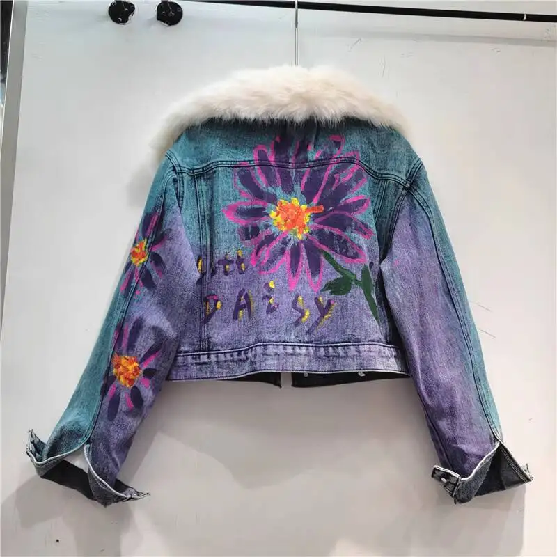 ANJY شتاء جديد إمرأة موضة مبطنة بالصوف الثقيلة الكتابة على الجدران طباعة رسالة قصيرة الدنيم معطف مبطّن المد شيك سترة دافئة A14892