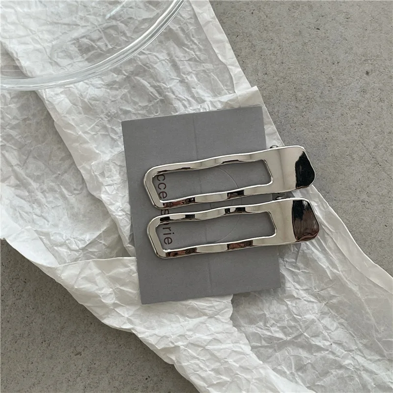 Design sensitive metal silver wave line hairclip with geometric hollow alloy duckbill clips and new bangs clip hair accessories