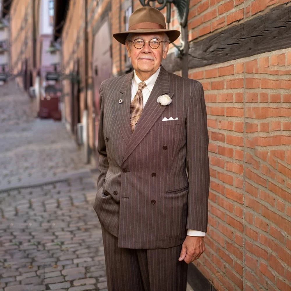 

High Quality Men's Suits Formal Brown Pinstripe Outfits Blazer Luxury 2 Piece Jacket Pants Sets Customzied Male Clothing Costume