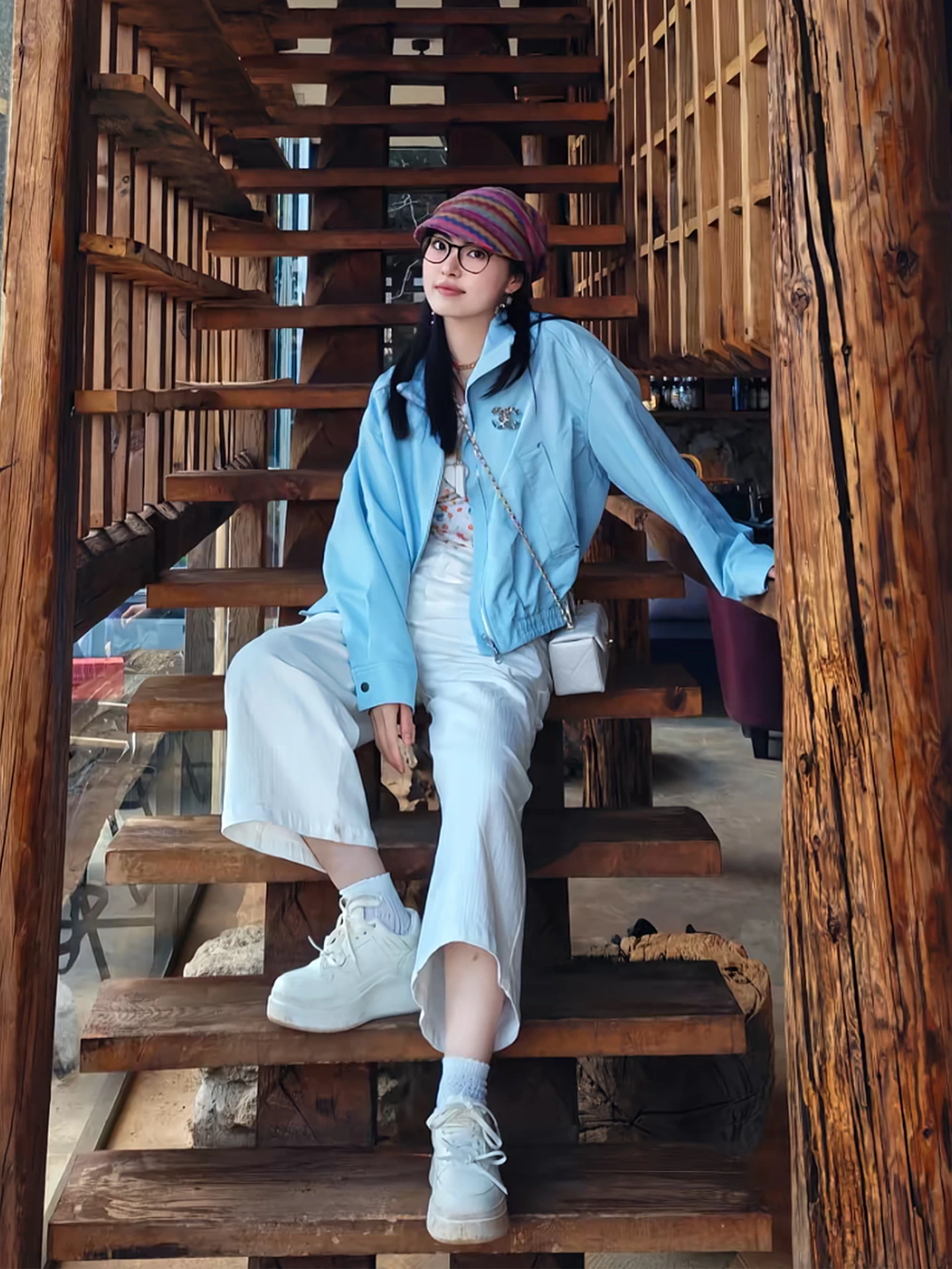 Pm Wang Na Na White…