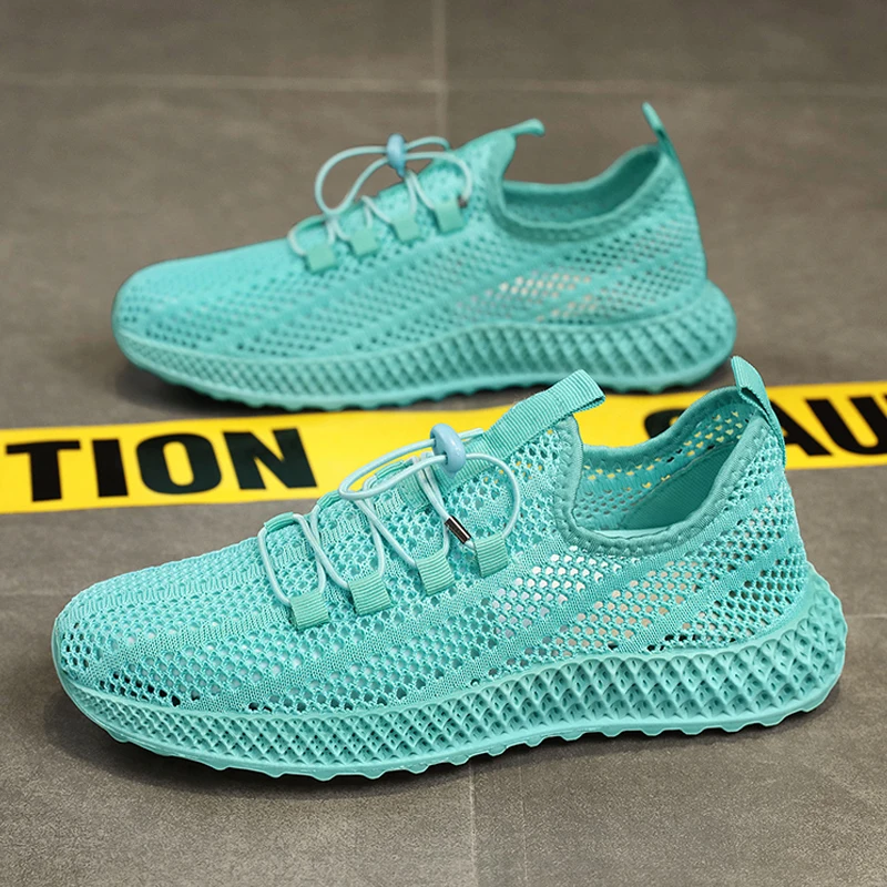 Net men\'s shoes 2024 new summer breathable thin hollow soft sole light water shoes casual sports shoes fashion shoes