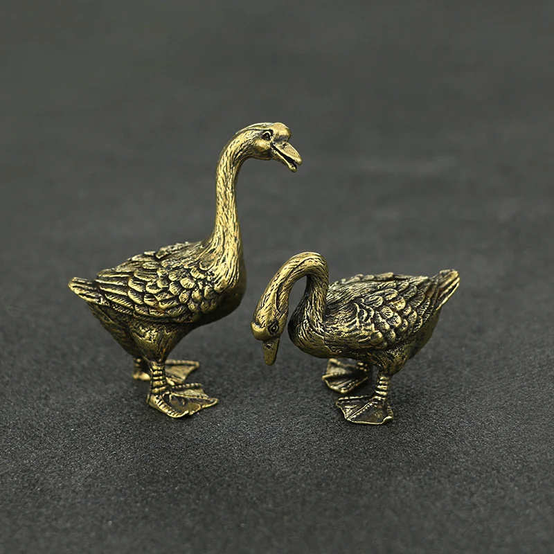 

Bronze Artifact Pure Brass Pair Goose Ornaments Tea Mat Tea Pet Home Office Decoration Ornaments Collection