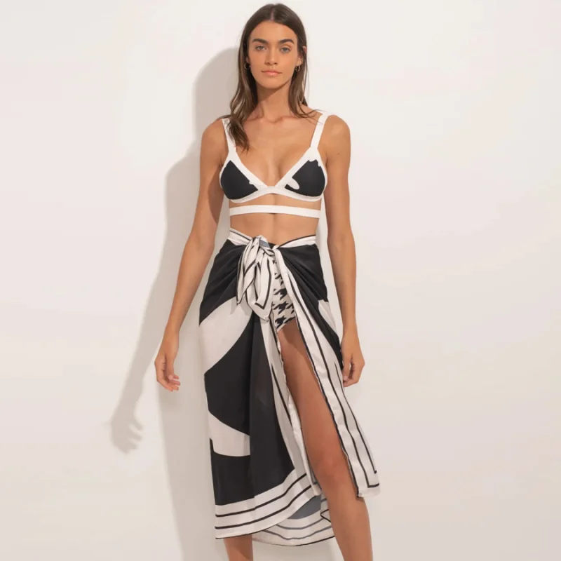 

Sexy Plaid e Bikini 2023 New Swimsuit Cross-Border Design Comfortable Soft Fabric Wirel Sports/ Yoga/ Fitn