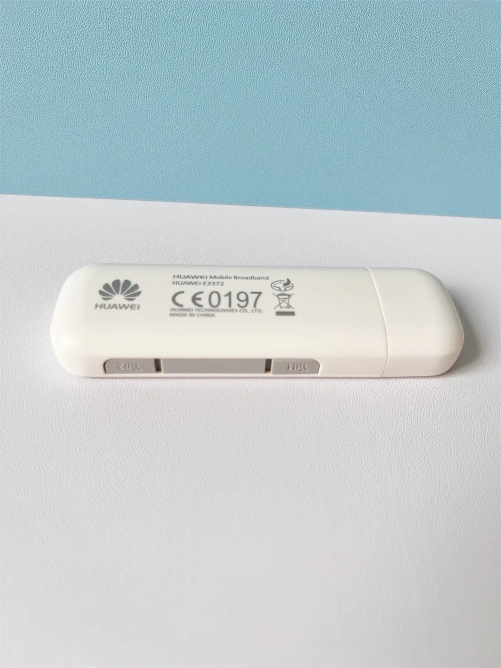 مقفلة هواوي E3372 E3372h-607 4G LTE 150Mbps مودم USB USB دونغل دعم جميع الموجات + 2 قطعة هوائي CRC 4G #5