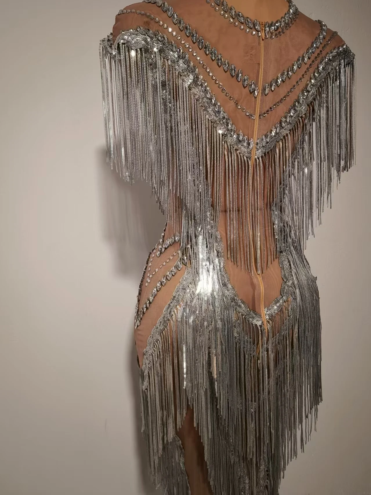 Mostrar menina traje de festa de luxo outfitsparkly lantejoulas franjas vestidos para mulheres sexy malha diamantes desempenho dança traje gor