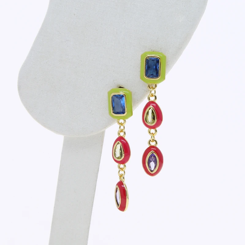 Sommerlicher Verkaufsschlager: Damen- und Mädchenschmuck, Neonfarbene Emaille, Geometrische CZ-Perlen, Formgebene Choker-Halskette
