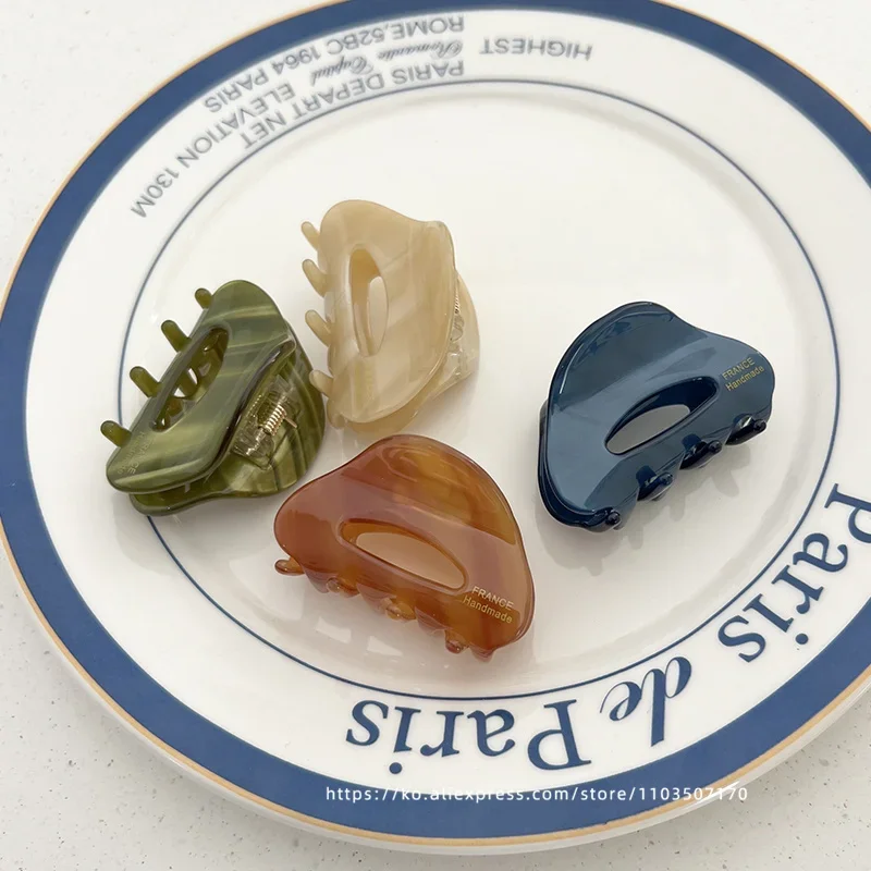 

French-style Tortoiseshell Shark Clip Claw Clip Korean French Gold Label Small Half-size Princess Hair Clip