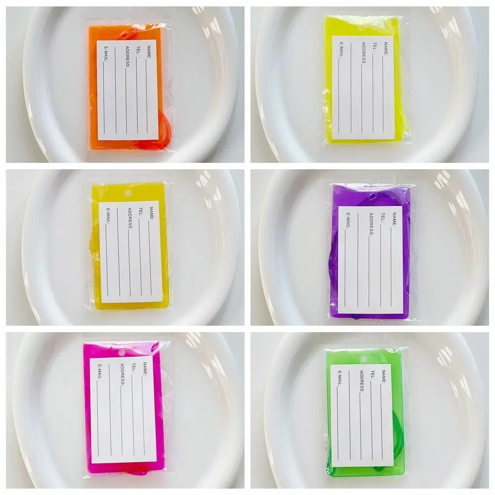 علامة الأمتعة الفلورسنت المحمولة الملونة بطاقة معلومات PVC عنوان التسمية بطاقة الصعود اسم الأمتعة العلامات تسجيل الدخول بالطائرة