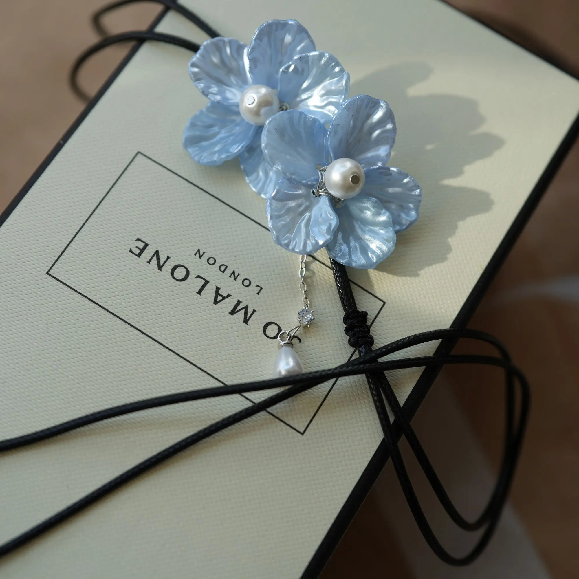 2025 新しい愛とディープスペースザビエルクリエイティブゲームネックレスペンダントコスプレ漫画小道具ジュエリーユニセックスアクセサリーギフト