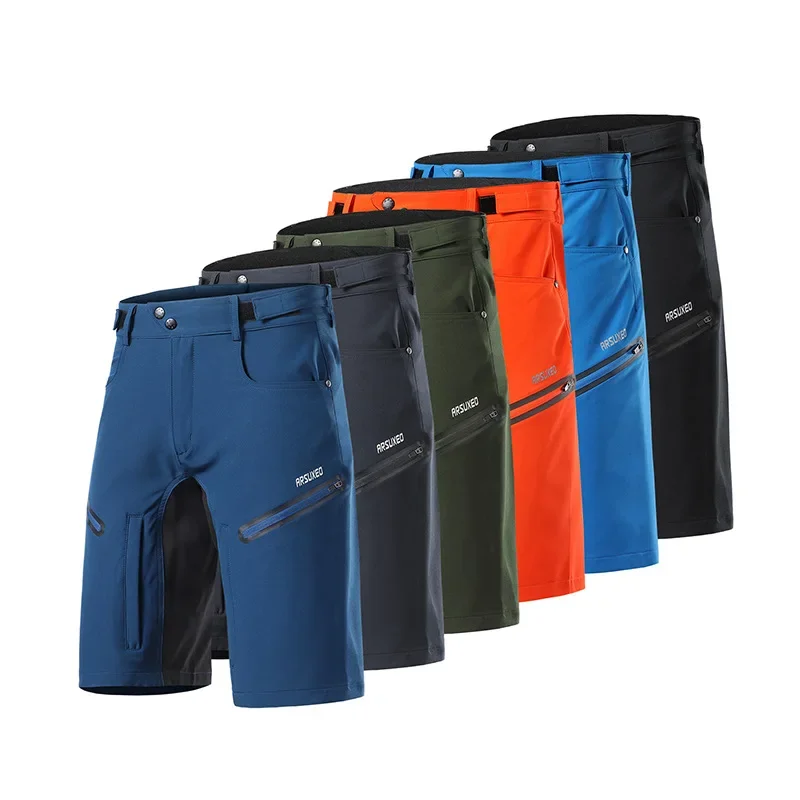 Leisure hiking shorts mountain bike professional riding breathable sweat-wicking five-point shorts.