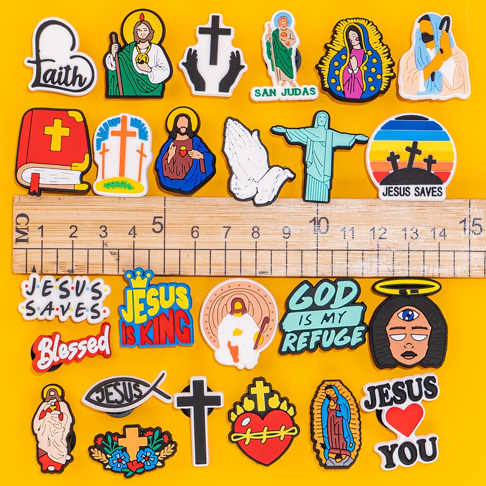 1pcs New Shoe Charm Religion PVC Clog Charms Crucifix Blessed Virgin Mary Clog Pin Clips Jeans Garden Sandal Shoe Decoration